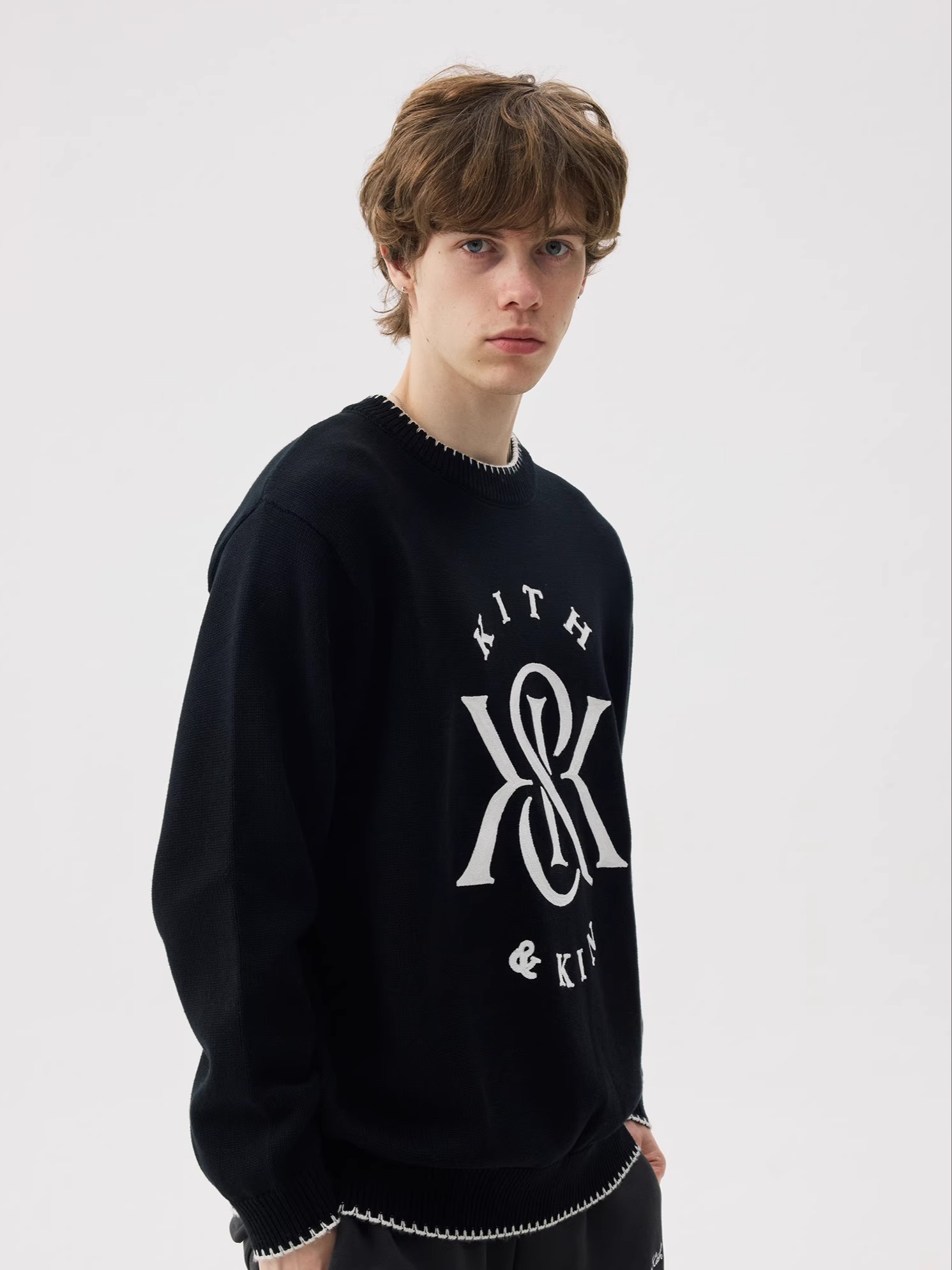 سترة محبوكة فضفاضة جديدة على ا - مراجعة Kith Sweater Knit وسعره