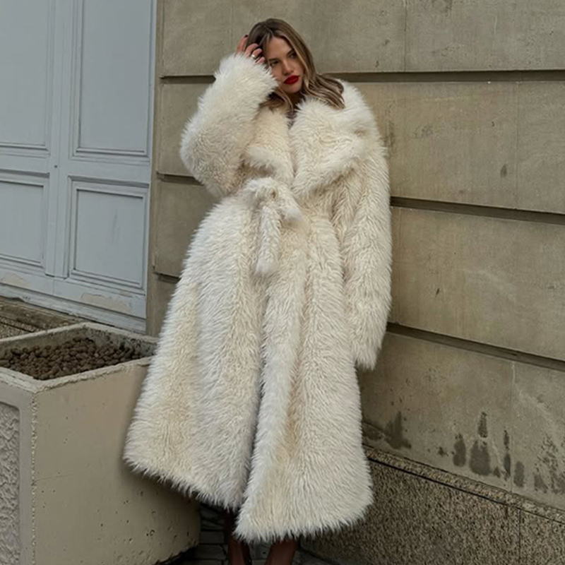 معطف فرو نسائي شتوي 2026 بتصمي - مراجعة Streetwear Russian Brand وسعره