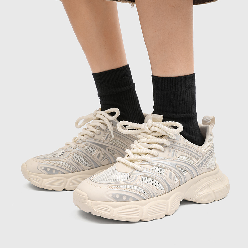 المتخصصة العلامة التجارية ربيع - مراجعة Streetwear Brand Niche وسعره