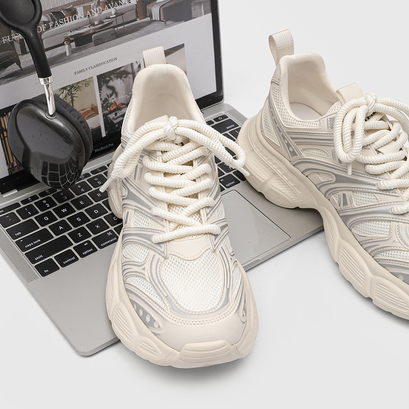 المتخصصة العلامة التجارية ربيع - مراجعة Streetwear Brand Niche وسعره
